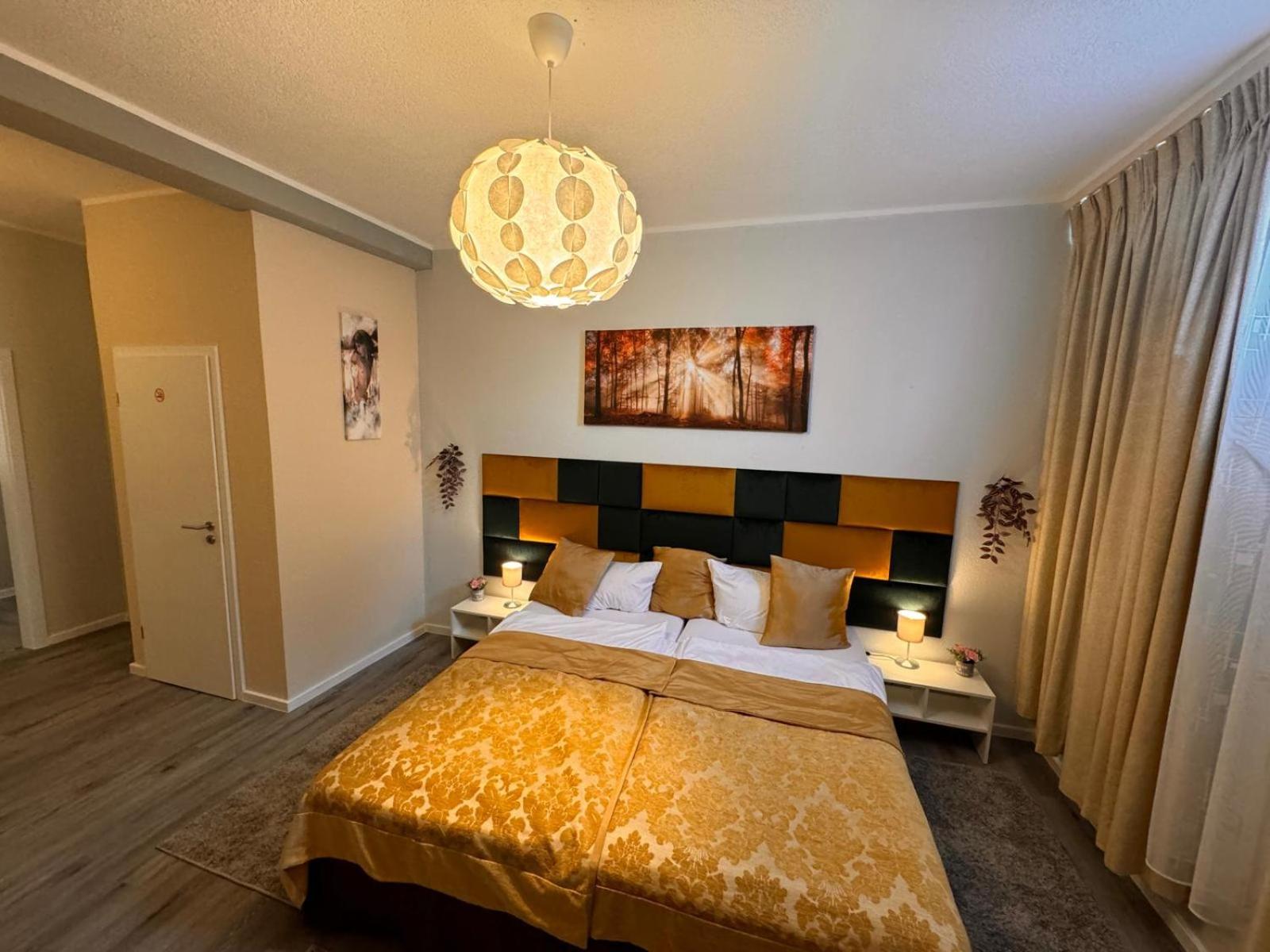 F-F Haus Monteuren Unterkunft Neuhausen auf den Fildern ภายนอก รูปภาพ